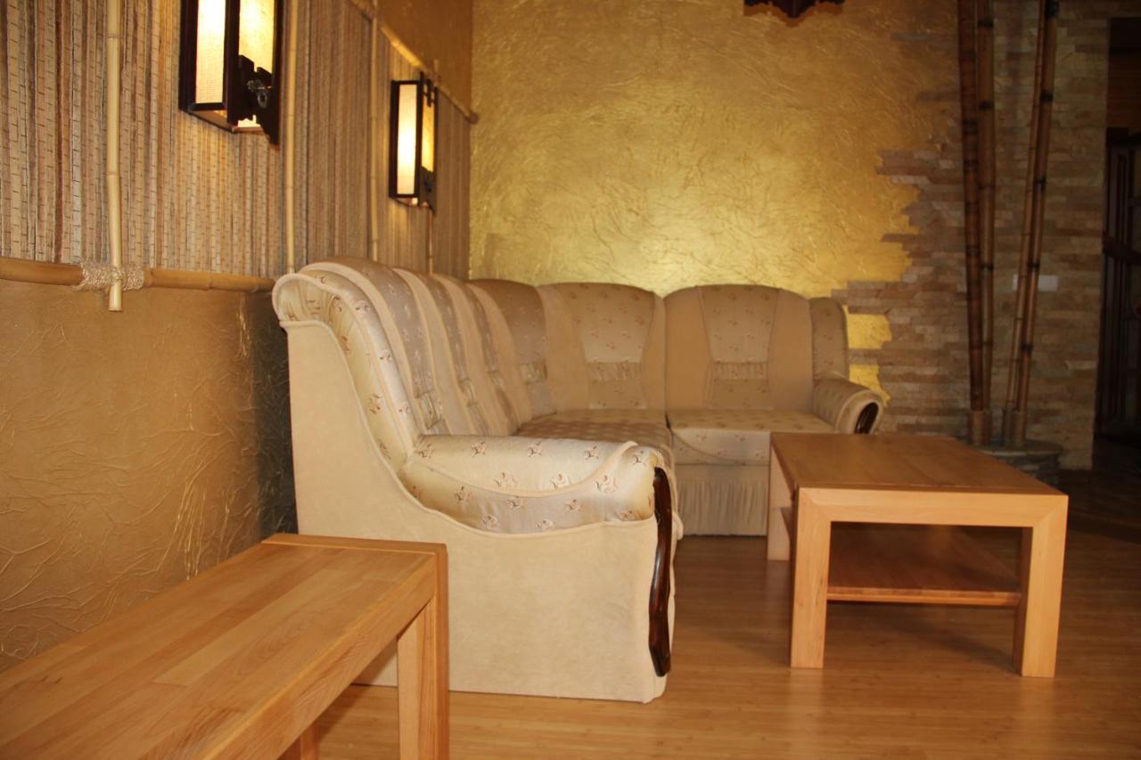 Mishyn-City Hotel Dobrovlyany Eksteriør billede